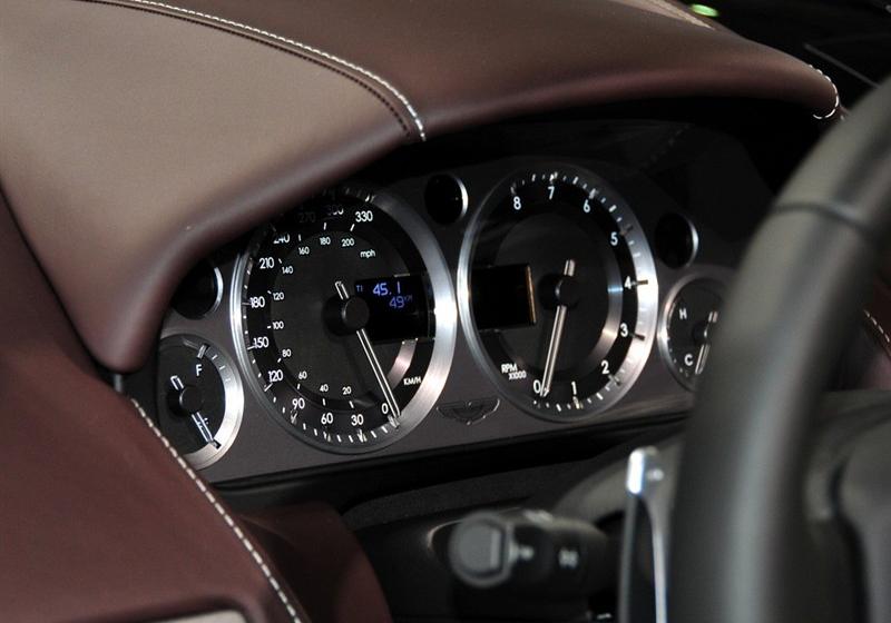 阿斯頓·馬丁 Virage 2012款 6.0 Volante