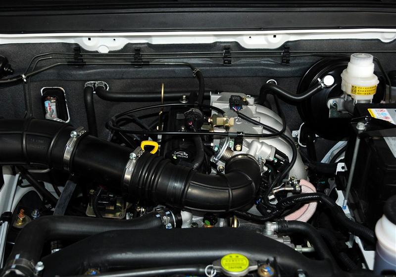 長城汽車 風(fēng)駿3 2011款 2.4L公務(wù)版 豪華型 兩驅(qū)小雙排