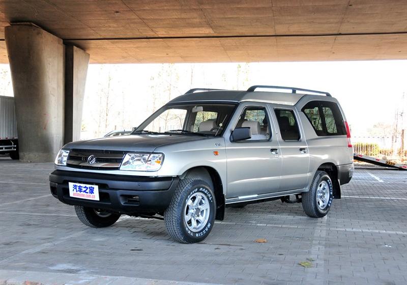 鄭州日產(chǎn) 銳騏多功能車(chē) 2010款 2.5L柴油四驅(qū)標(biāo)準(zhǔn)型ZD25TCR