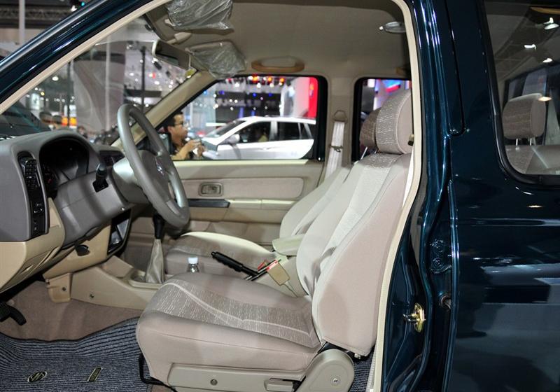 鄭州日產 銳騏皮卡 2010款 2.5L兩驅標準型ZD25TCR