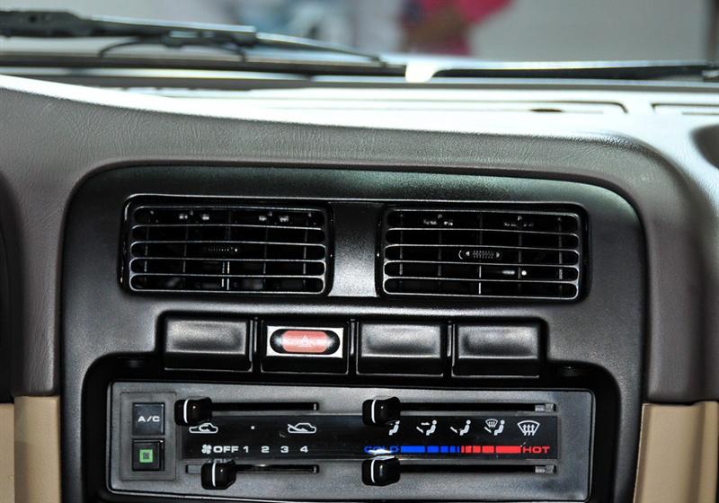 鄭州日產(chǎn) 銳騏皮卡 2010款 2.5L兩驅(qū)標(biāo)準(zhǔn)型ZD25TCR