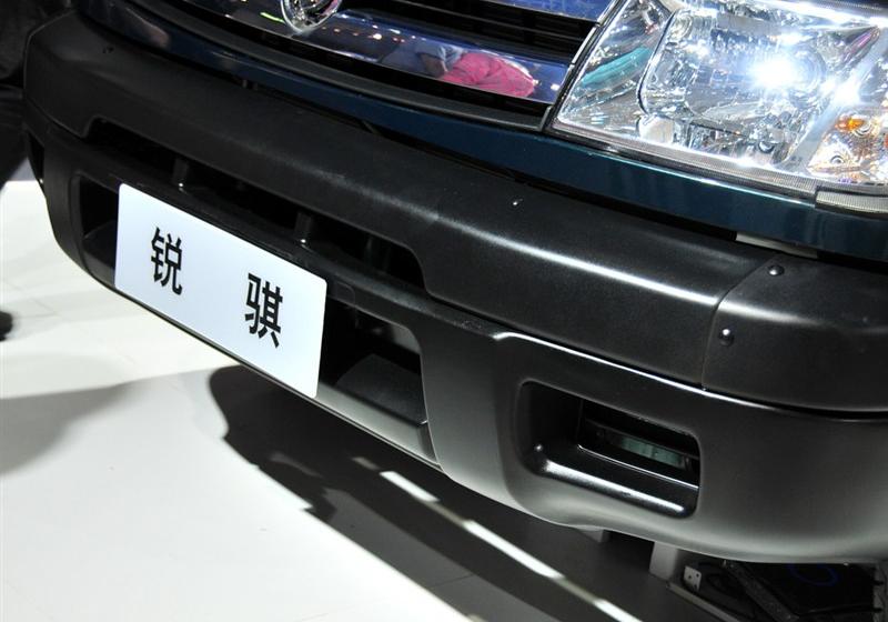 鄭州日產 銳騏皮卡 2010款 2.5L兩驅標準型ZD25TCR