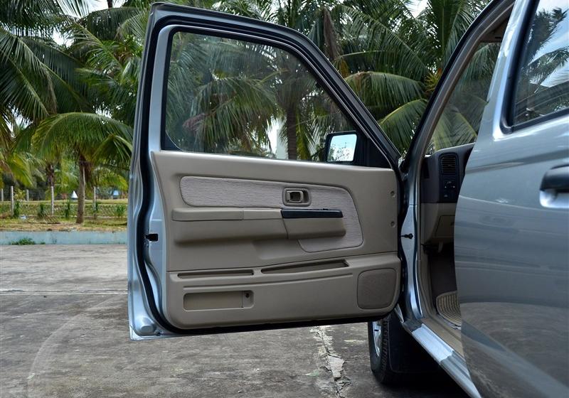 鄭州日產(chǎn) 銳騏皮卡 2010款 3.0L兩驅(qū)標(biāo)準(zhǔn)型ZD30D13-3N