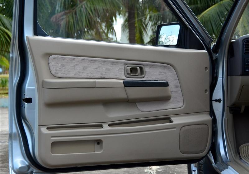 鄭州日產(chǎn) 銳騏皮卡 2010款 3.0L兩驅(qū)標(biāo)準(zhǔn)型ZD30D13-3N