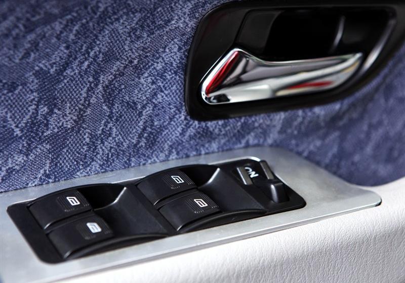 廣汽吉奧 財運300 2010款 2.8L-VE柴油豪華型短貨箱