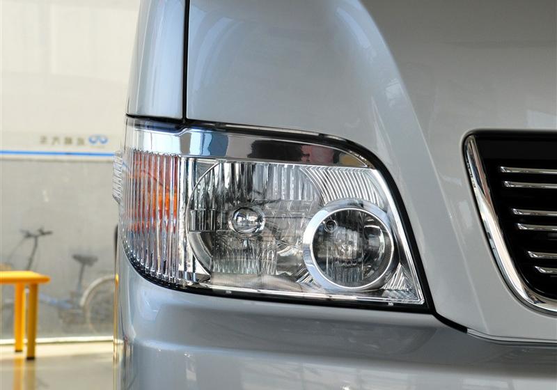 奇瑞汽車 威麟H3 2011款 2.0L豪華型