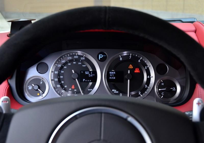 Virage  2012款 6.0 Coupe