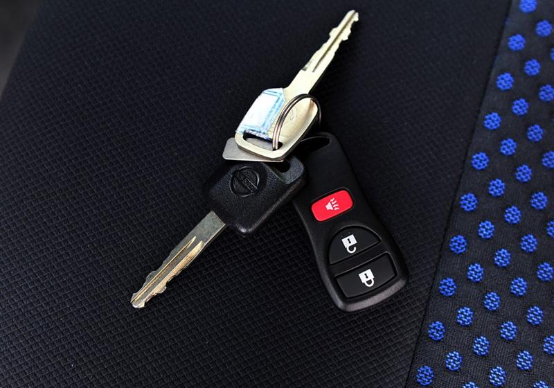 日產NV200  2010款 1.6 尊貴型 232座