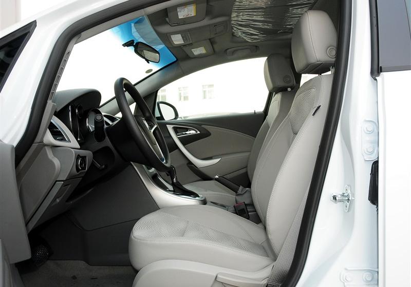 通用別克 英朗 2012款 XT 1.6L 自動(dòng)時(shí)尚版