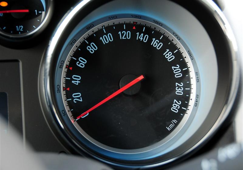 通用別克 英朗 2012款 XT 1.6L 自動(dòng)時(shí)尚版