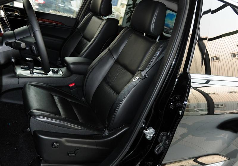 Jeep吉普 大切諾基(進口) 2012款 3.6 旗艦導航版