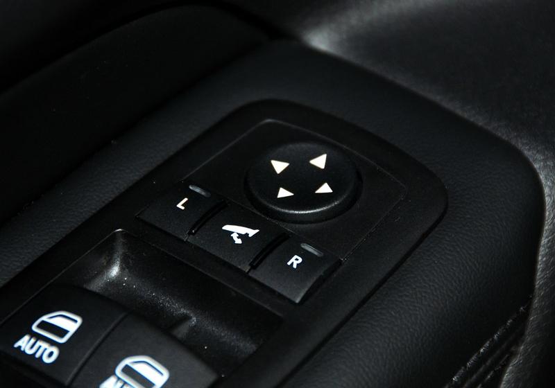 Jeep吉普 大切諾基(進(jìn)口) 2012款 3.6 旗艦導(dǎo)航版