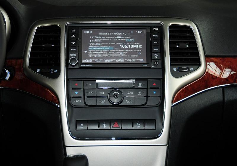 Jeep吉普 大切諾基(進口) 2012款 3.6 旗艦導(dǎo)航版