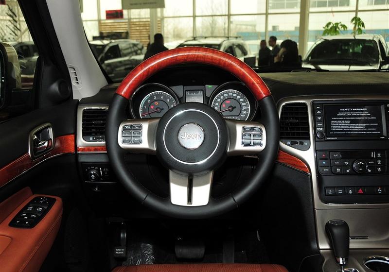 Jeep吉普 大切諾基(進口) 2012款 5.7 旗艦導航版