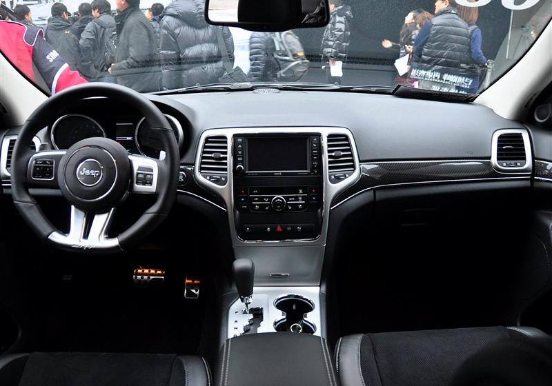 Jeep吉普 大切諾基(進口) 2012款 6.4 SRT8