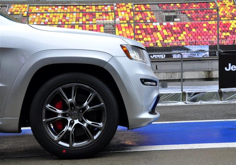 Jeep吉普 大切諾基(進口) 2012款 6.4 SRT8