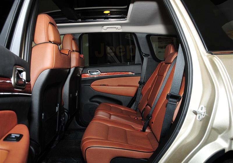 大切諾基(進口)  2012款 5.7 旗艦導航版