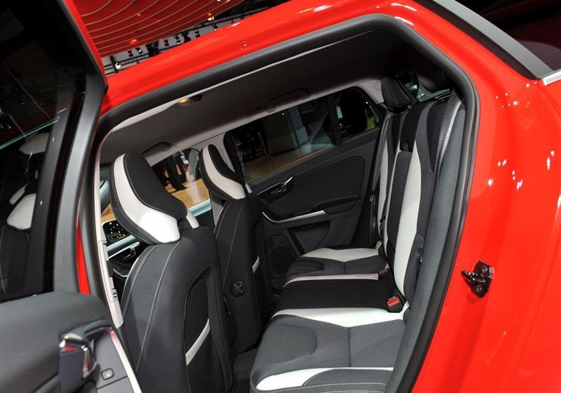 沃爾沃V60  2012款 3.0 T6 R-Design