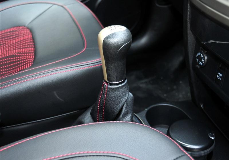 哈弗M4  2012款 1.5L 兩驅舒適型