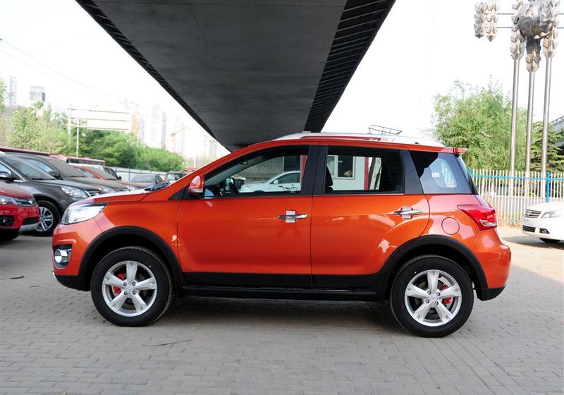 哈弗M4  2012款 1.5L 兩驅豪華型