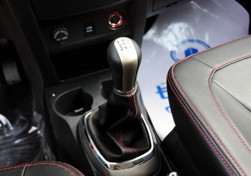 哈弗M4  2012款 1.5L 兩驅豪華型