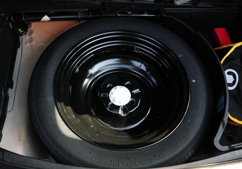 哈弗M4  2012款 1.5L 兩驅豪華型