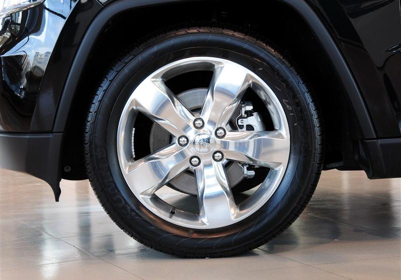 大切諾基(進口)  2012款 3.6 旗艦尊崇版