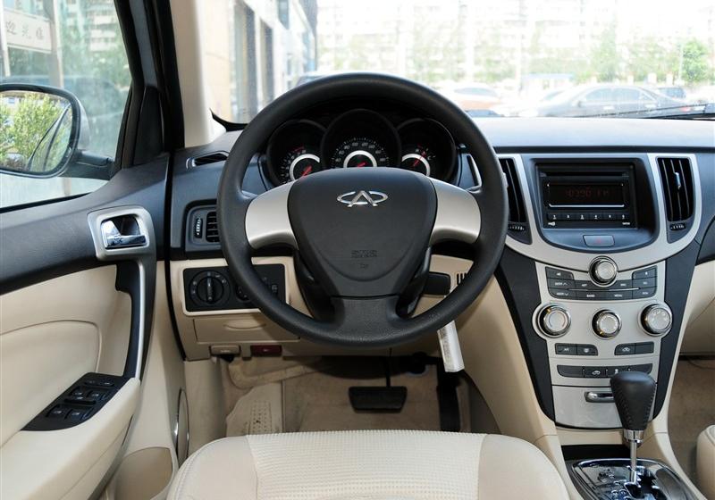 奇瑞A3  2012款 三廂 1.6CVT 進取型