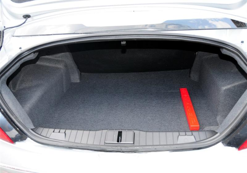 奇瑞A3  2012款 三廂 1.6CVT 進取型