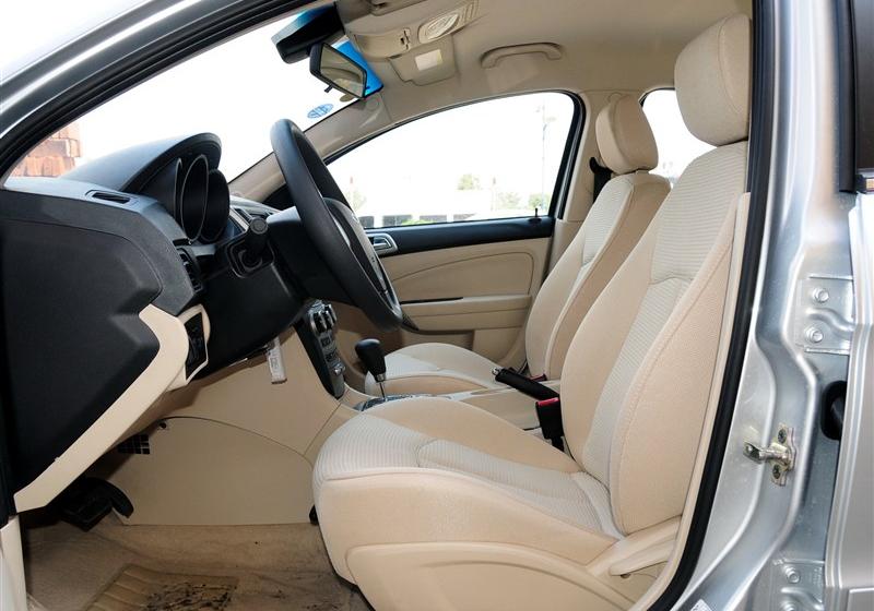 奇瑞A3  2012款 三廂 1.6CVT 進取型