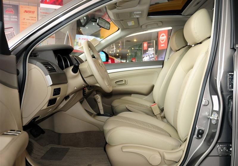 軒逸  2012款 1.6XL 經(jīng)典自動豪華版