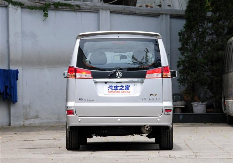 帥客  2012款 2.0 自動豪華型 7座