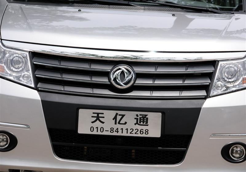 帥客  2012款 2.0 自動豪華型 7座