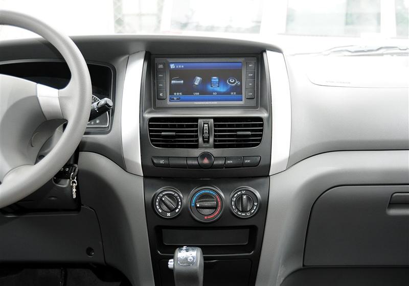 帥客  2012款 2.0 自動豪華型 7座