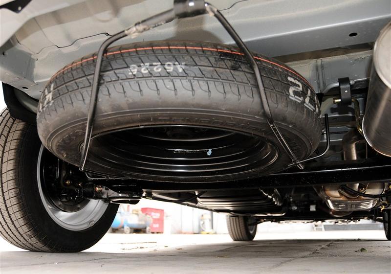 帥客  2012款 2.0 自動豪華型 7座