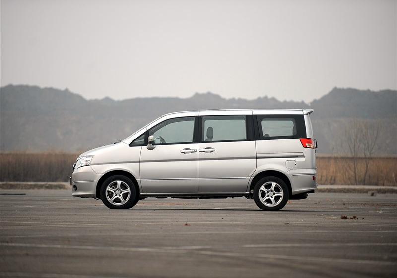 帥客  2012款 2.0 自動旗艦型 7座