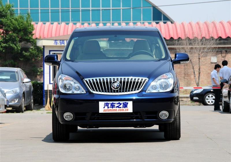 別克GL8  2012款 2.4L BASE舒適版