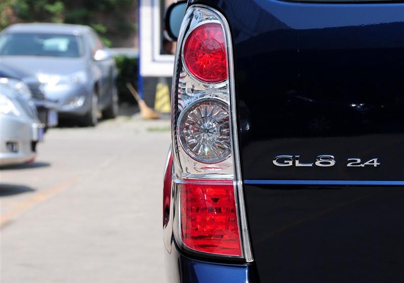別克GL8  2012款 2.4L BASE舒適版