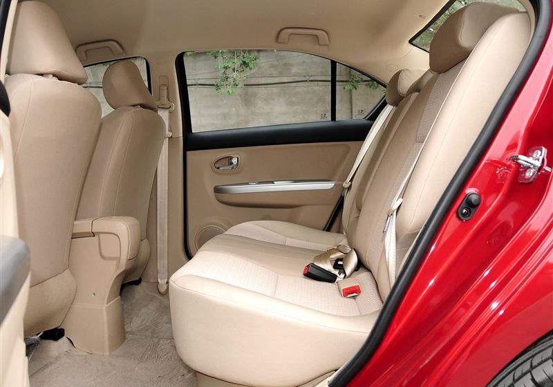 長城C30  2012款 1.5 手動(dòng)智能起停版