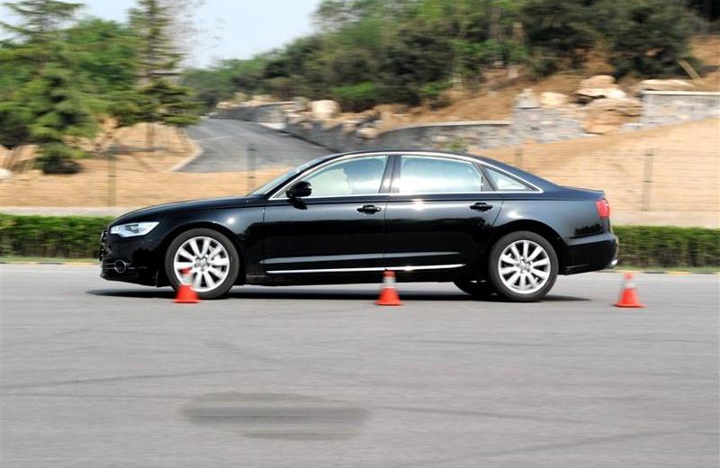 2012款 50 TFSI quattro 豪華型