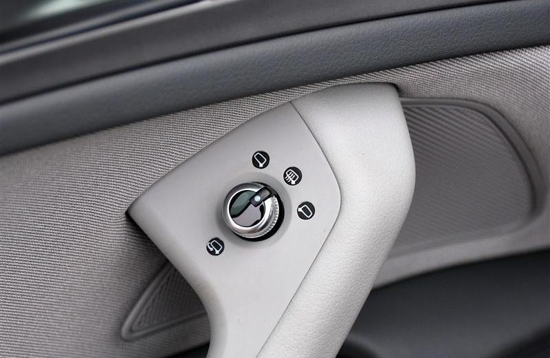 2012款 TFSI 手動基本型