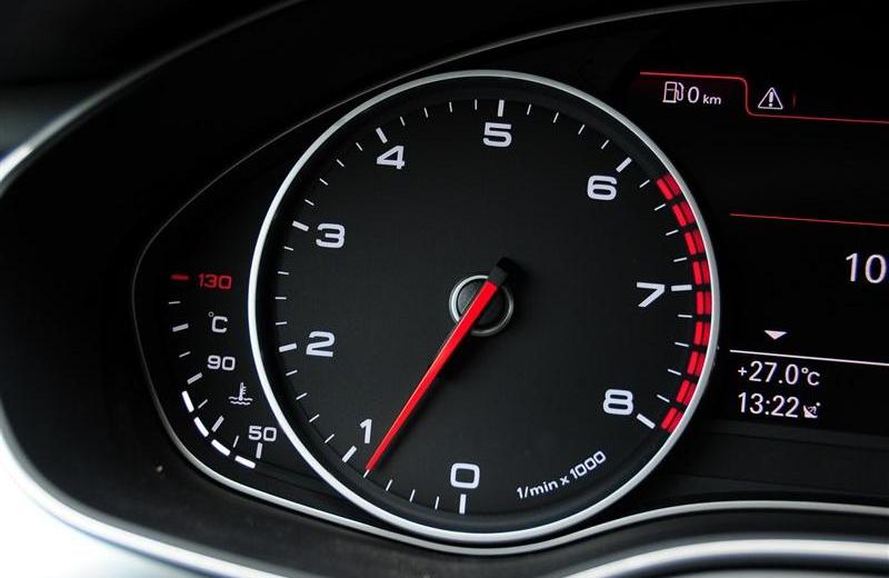 2012款 TFSI 舒適型