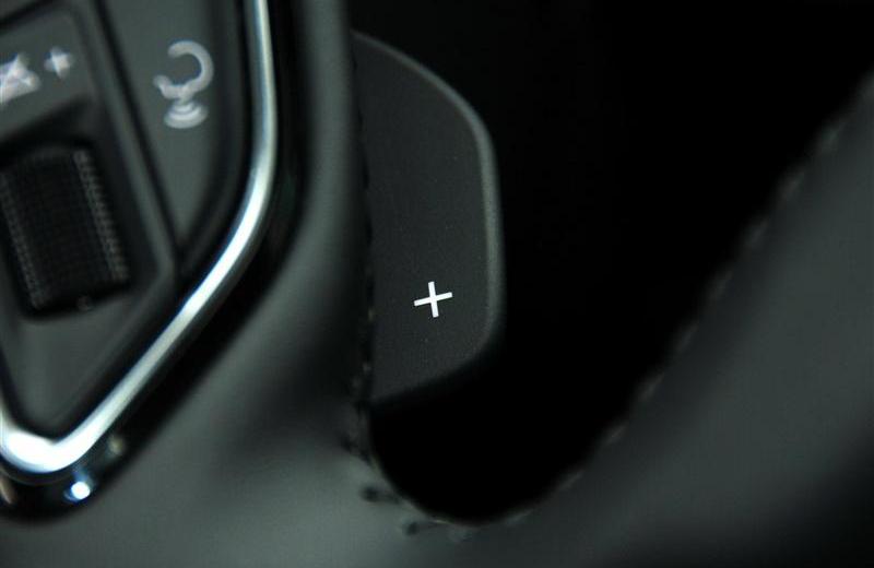 2012款 40 TFSI運動型