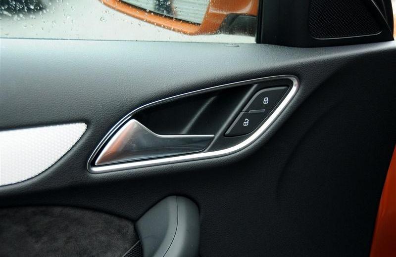 2012款 40 TFSI運動型