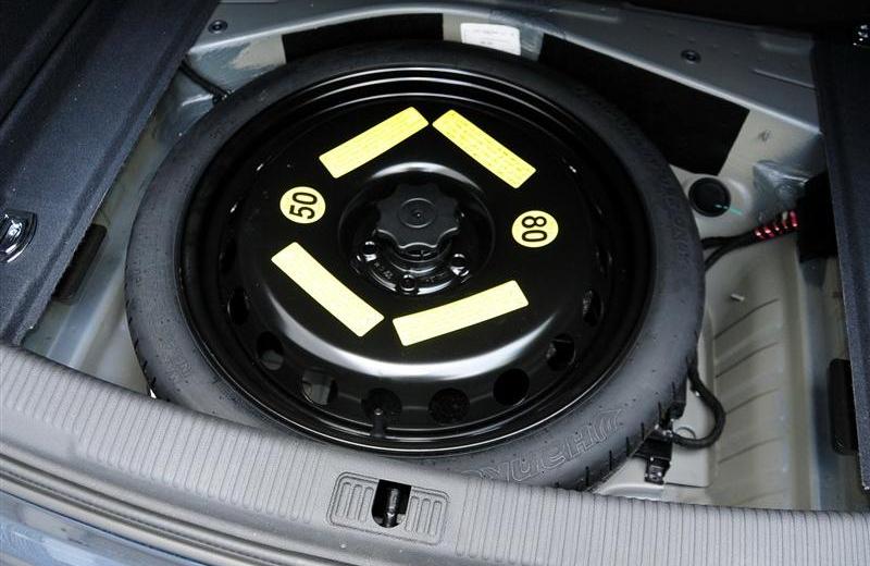 2012款 TFSI 舒適型