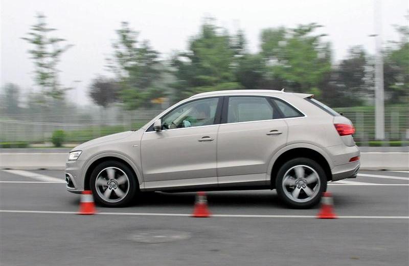 2012款 40 TFSI運動型