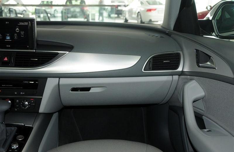 2012款 30 FSI 技術(shù)型