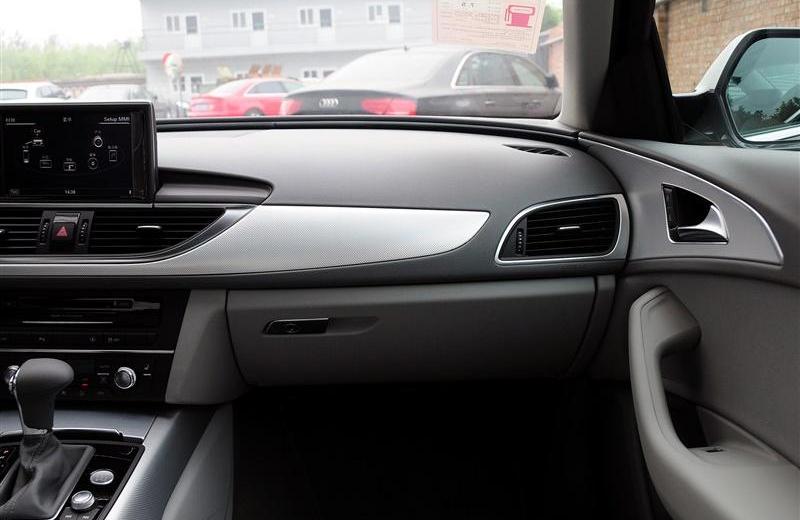 2012款 30 FSI 舒適型