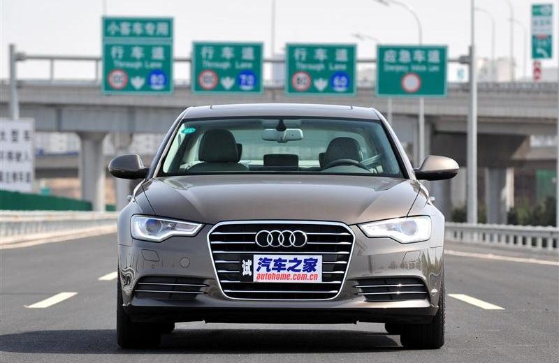 2012款 30 FSI 豪華型