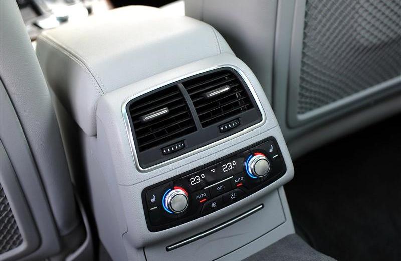 2012款 30 FSI 豪華型